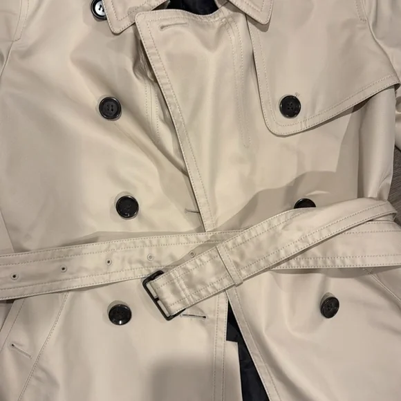 Coach Jacket - Picture 2 of 5